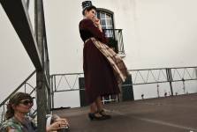 Laura TANGRE - LAURA TANGRE